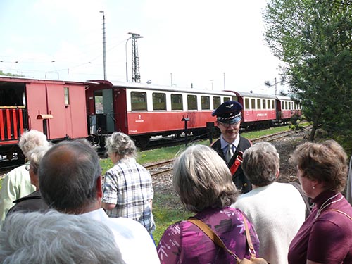 Personenwagen des Alb-Bähnle